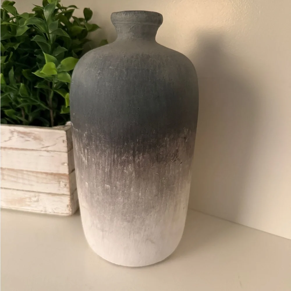 Handcrafted neutral ombre